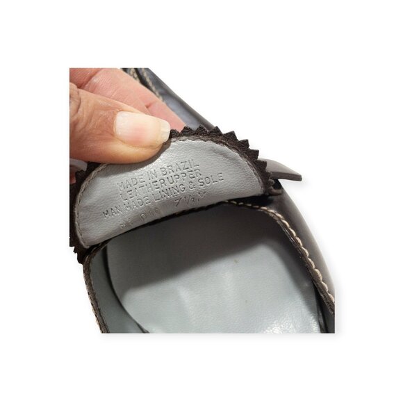 BCBGirls Brown Pointed Toe Kitten Heel Loafer Mules With Buckle Detail SZ 7.5 - Picture 10 of 14